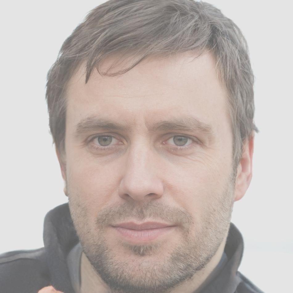 Henrik Kowalski, Senior Financial Recovery Specialist at quinavolex